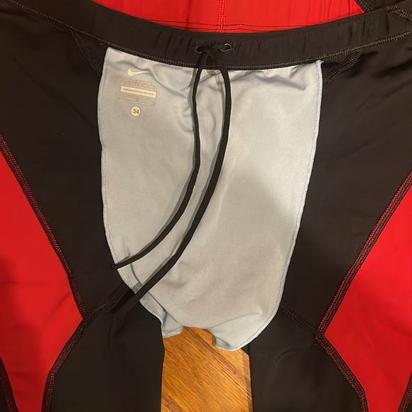 Nike Red Black Swim Jammers - Picture 6 of 7